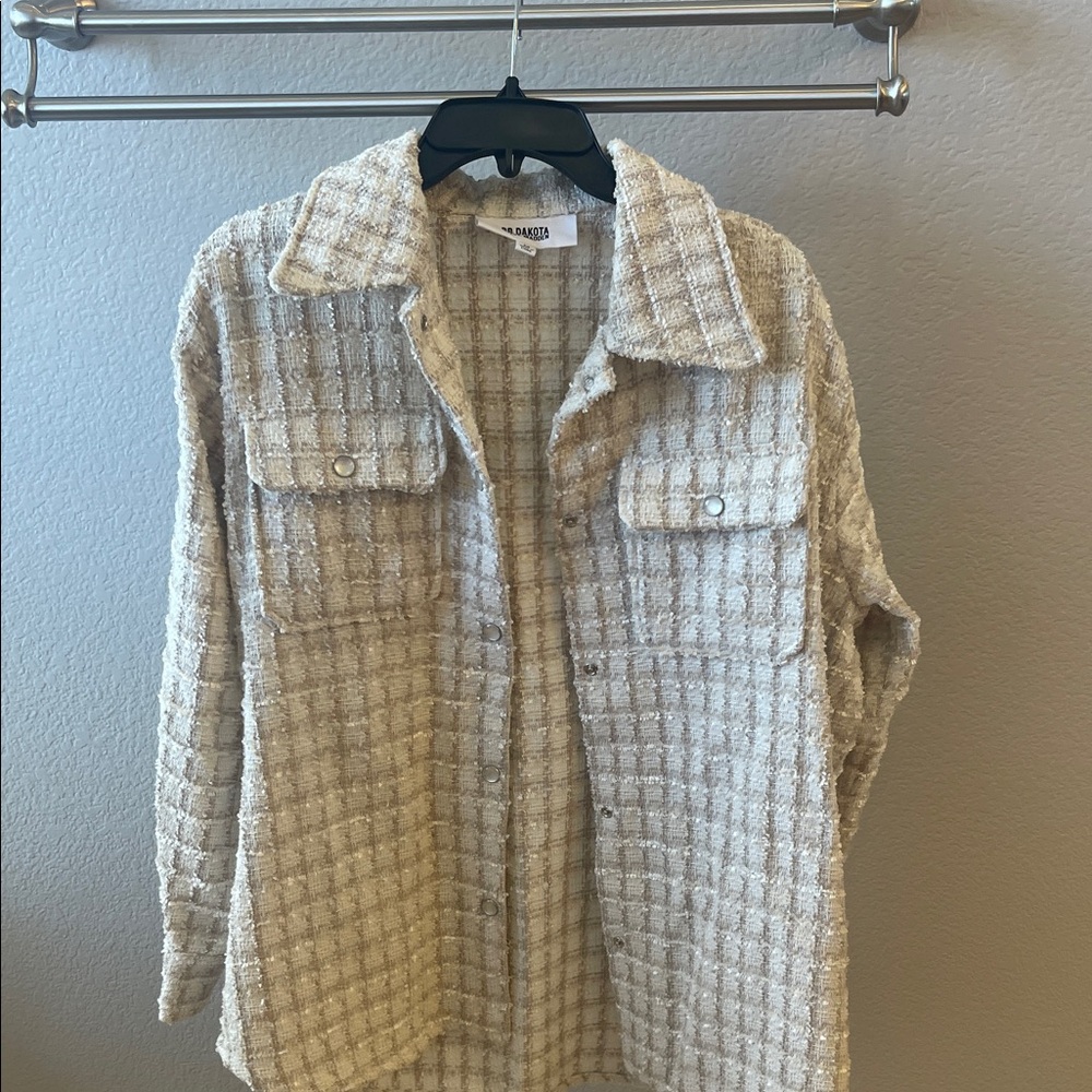 BB Dakota Steve Madden Textured Cream and Tan Shaket Jacket